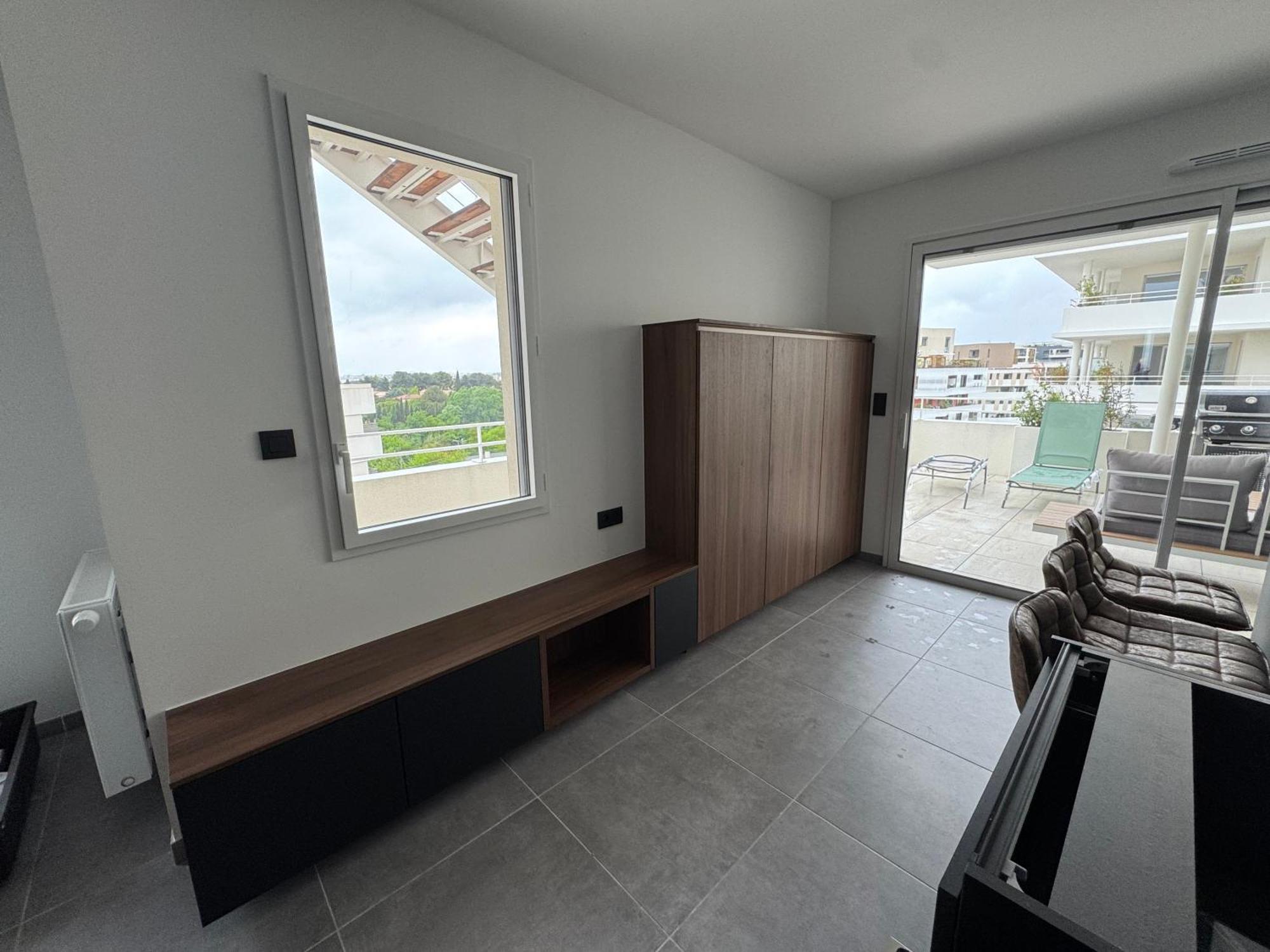 Skyline Rooftop Swim Apartamento